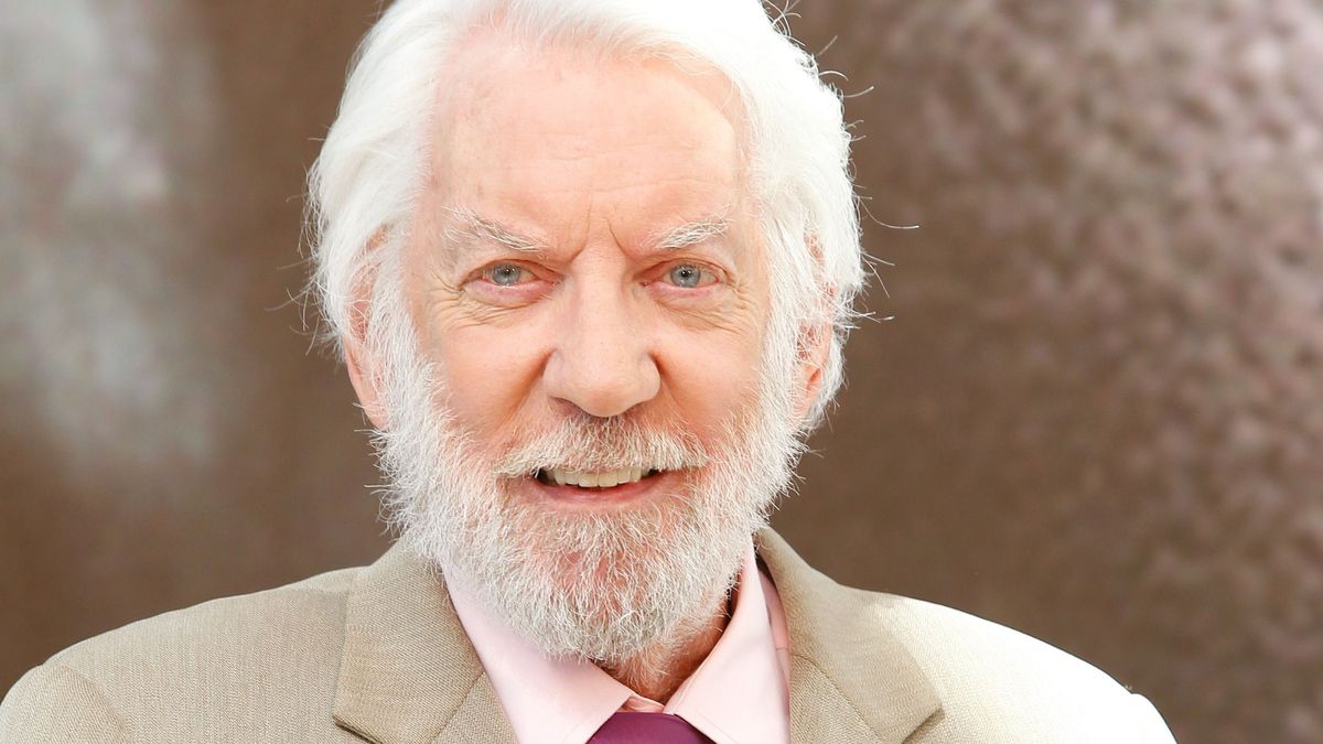 A magyar tévécsatorna méltóan tiszteli Donald Sutherland emlékét