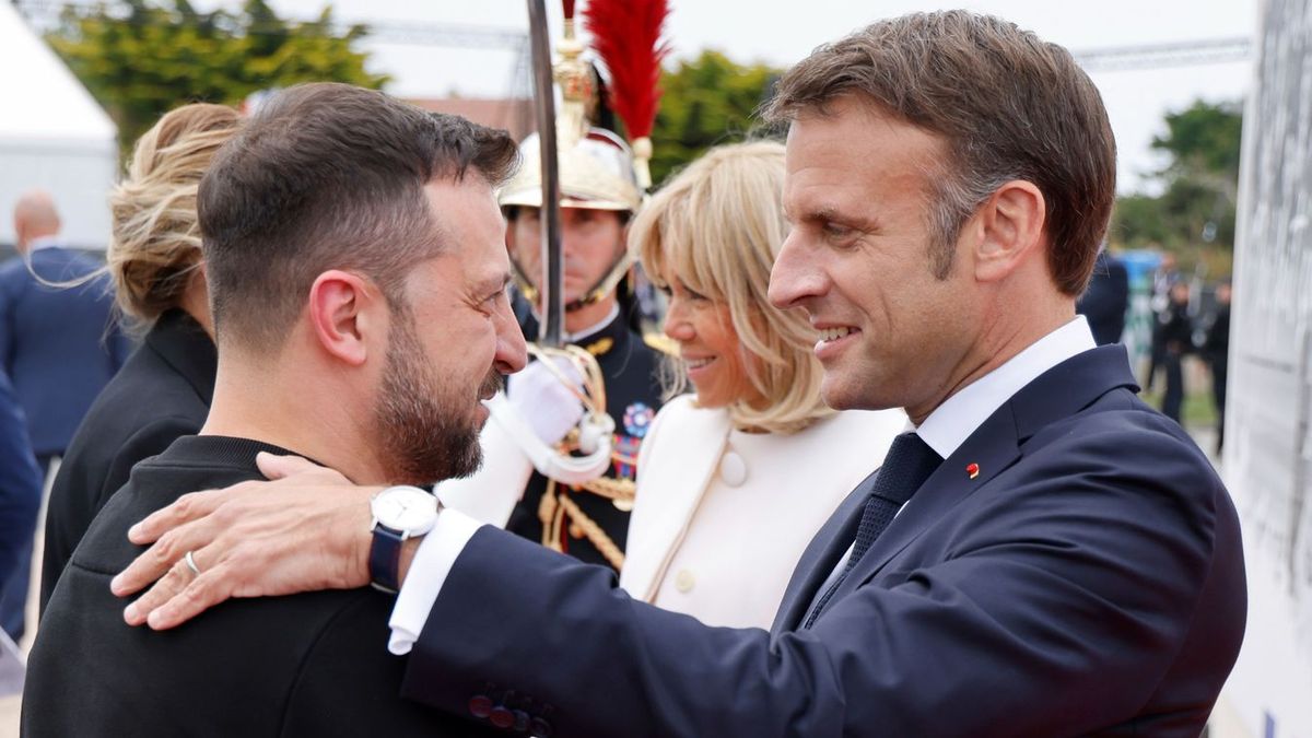 Historikus találkozó: Macron háborúról tárgyal Zelenszkijjel és Bidennel
