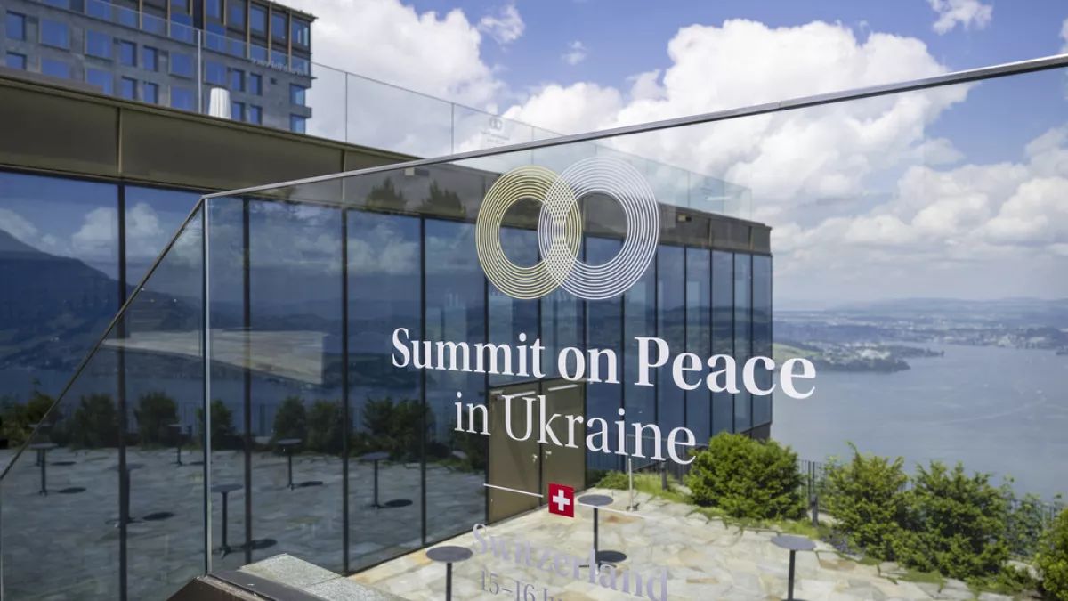 A "Több ország elutasította a svájci békedokumentumot Ukrajnáról aláírás nélkül" cím hatásos lehet.