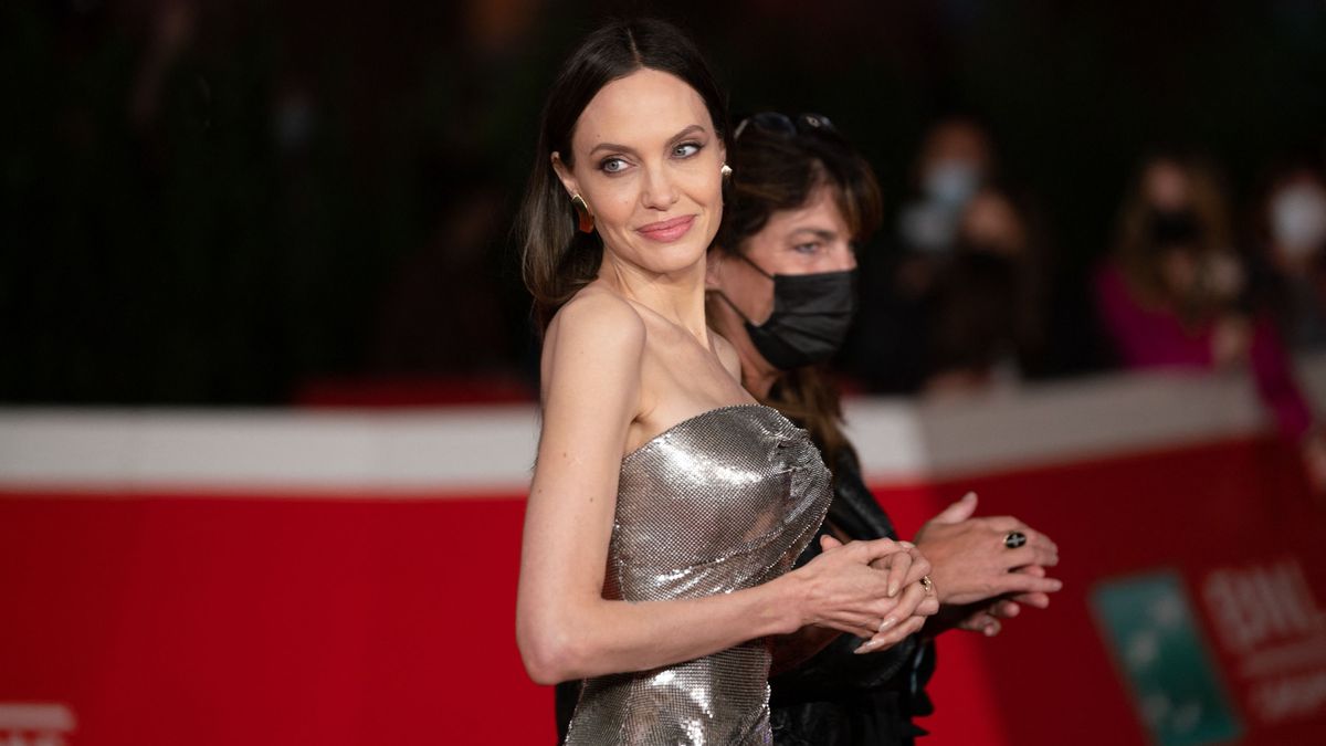 A rejtélyes kaméleon: Angelina Jolie 49. születésnapját ünnepli – galéria