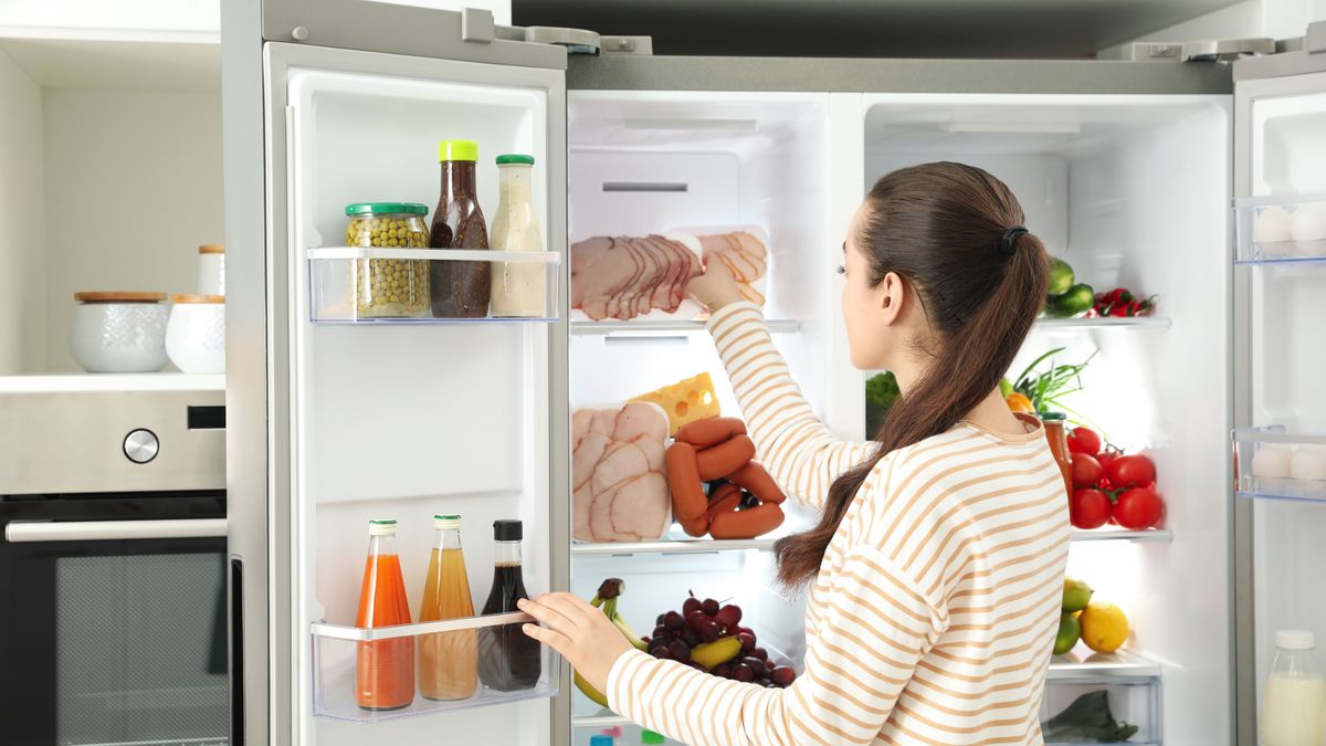 Az alábbi ételeket soha ne tedd a hűtőbe nyáron!