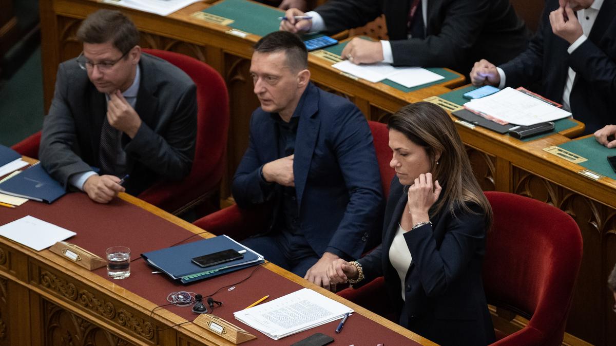 Miniszterek beszámoltak a Magyar Péter hangfelvétel kapcsán: Rogán Antal és Gulyás Gergely is részletesen tájékoztatta a nyilvánosságot