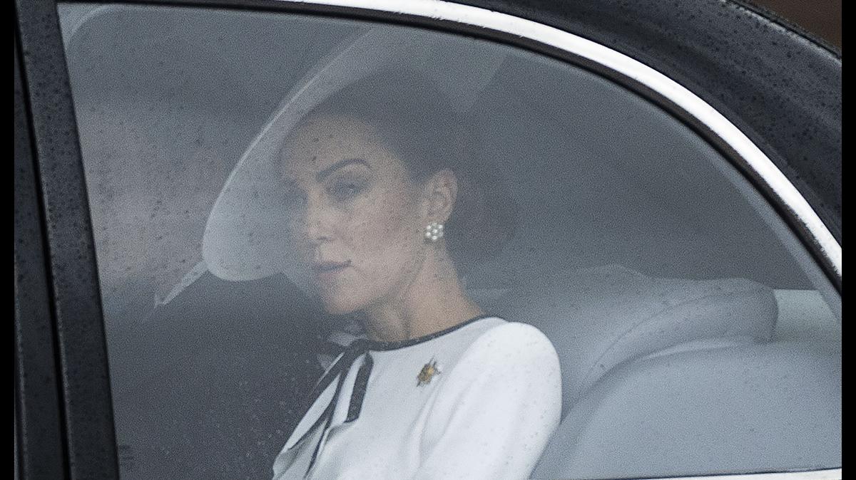 Katalin hercegné triumfáló visszatérése: lenyűgöző stílusától elakad a lélegzeted - exkluzív fotókkal