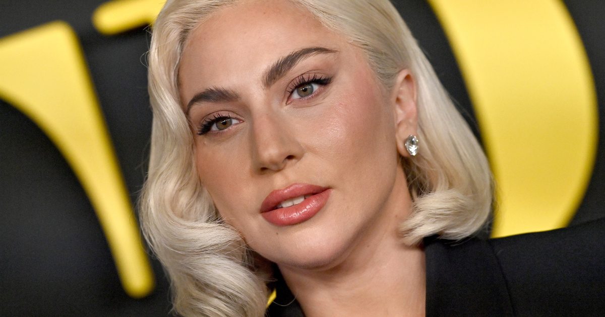 Különleges sztárpár: Lady Gaga és vőlegénye a párizsi olimpián