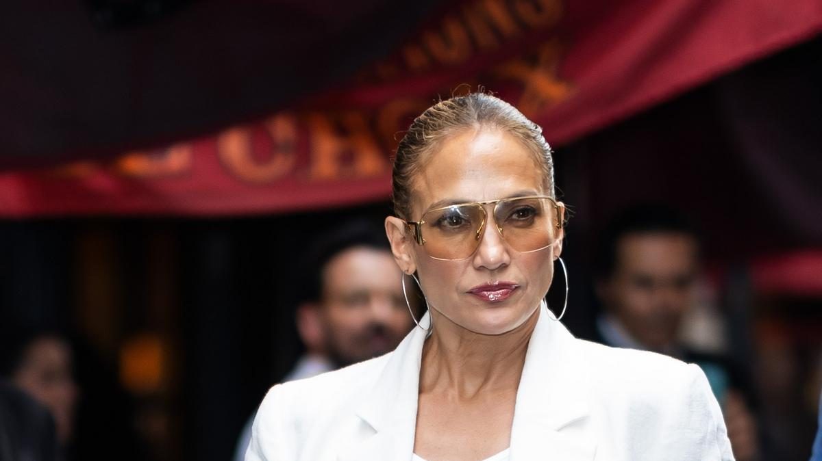 Jennifer Lopez ritkán látott ikrei hihetetlenül megnőttek – Ön szerint kire emlékeztetnek a híresség gyermekei?