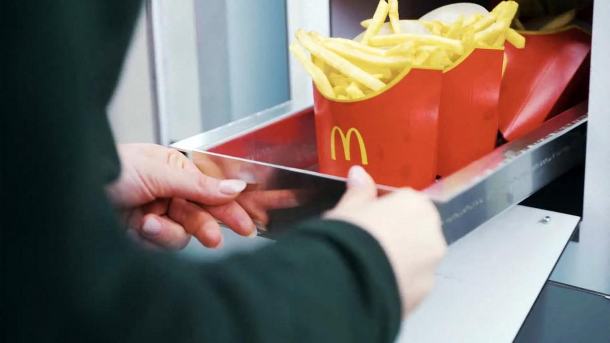 A McDonald's válságban: globális eladáscsökkenés miatt aggódik a vezérigazgató