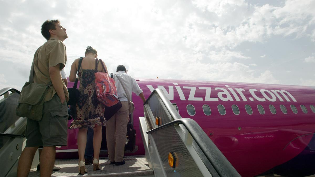 Reptéri rémálom: 17 órás késés Dubajból Budapestre közlekedő Wizz Air-gépen