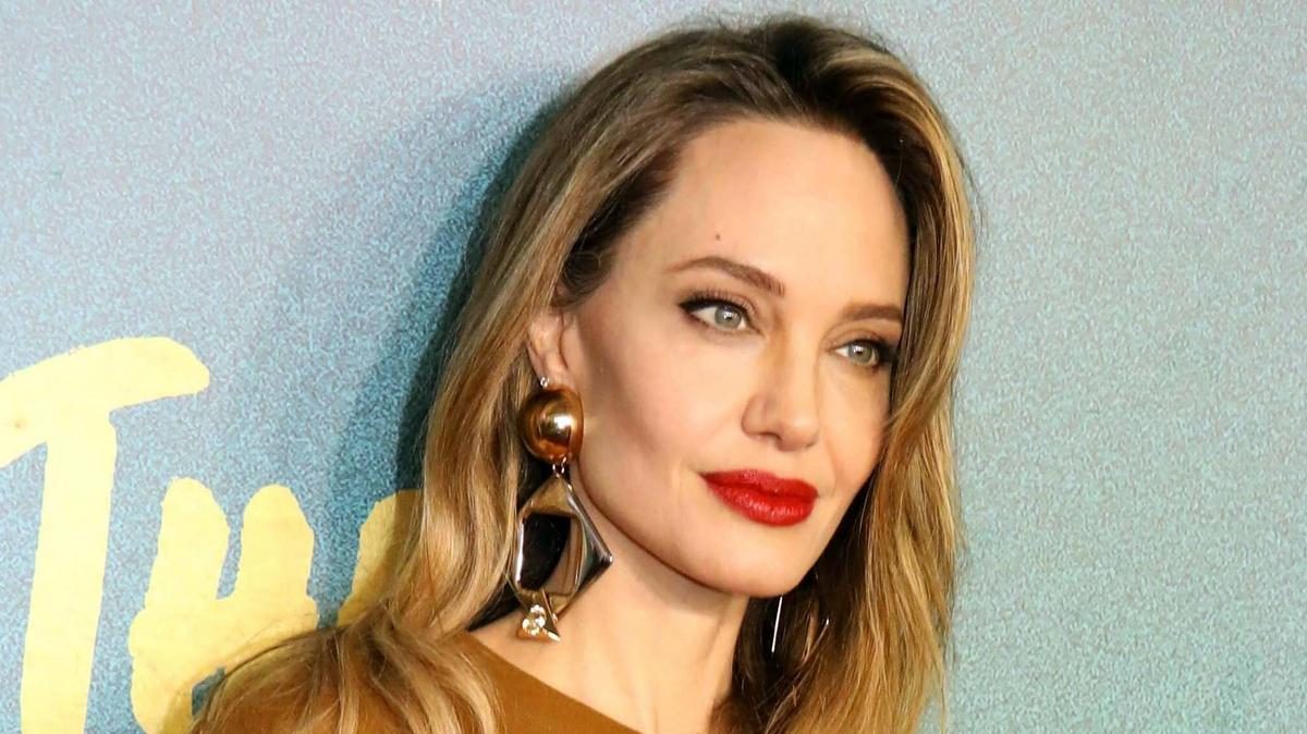 Angelina Jolie: A gyilkos bérelnő