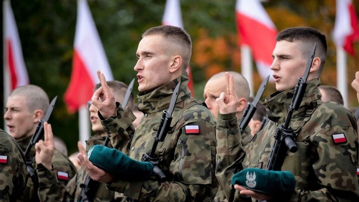Lengyelország totális háborúra készül Oroszországgal