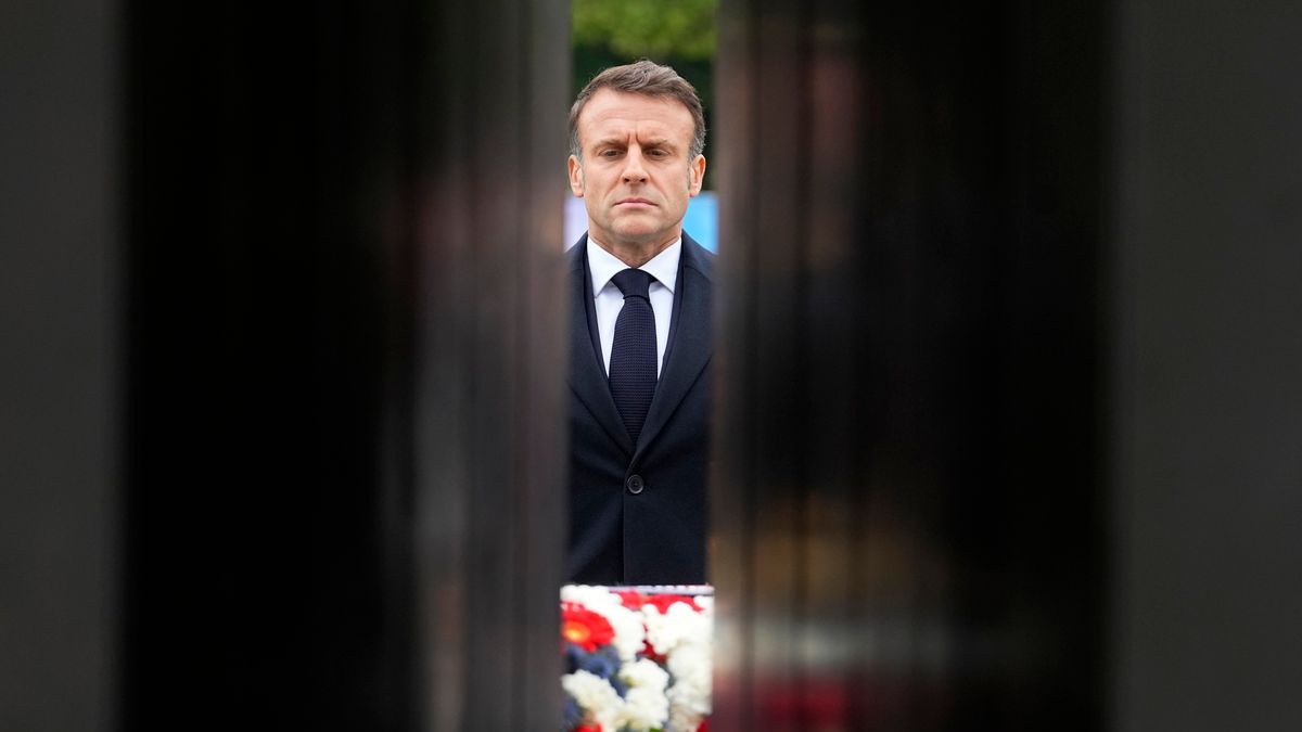 Franciaországban elindul az ingoványos politikai korszak