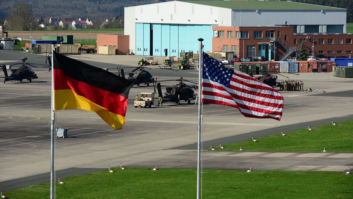 Terrortámadásra készülhetnek az amerikai bázisok Európában: Kihirdették a 'Charlie' riasztást