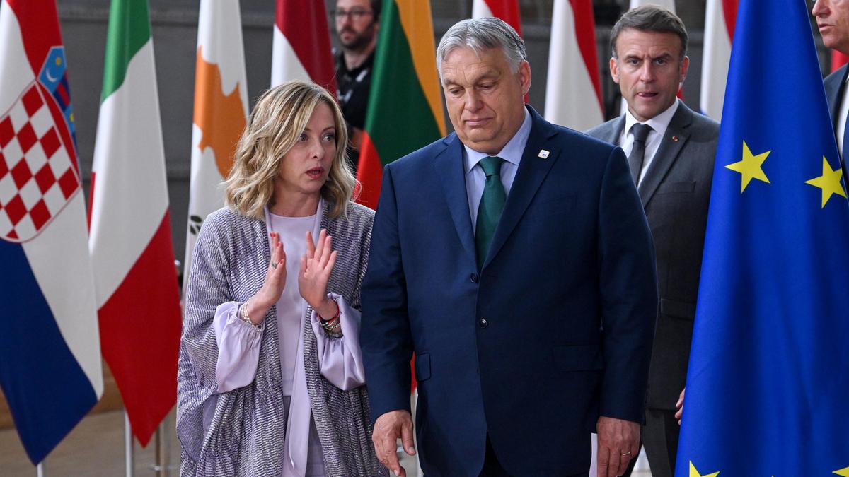 Giorgia Meloni: Orbán Viktor új EP-frakciója nem Putyin-barát csoport