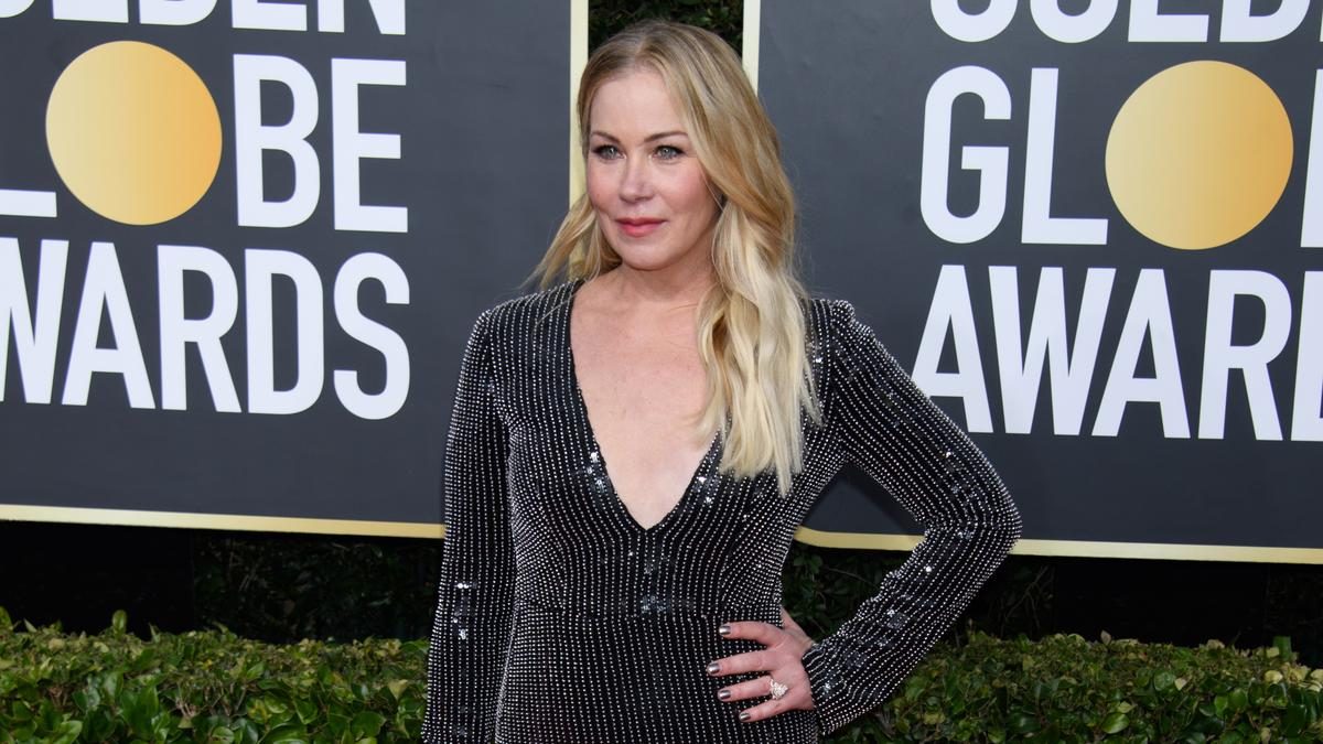 A híres producer nyilatkozata miatt Christina Applegate plasztikai beavatkozást vállalt be