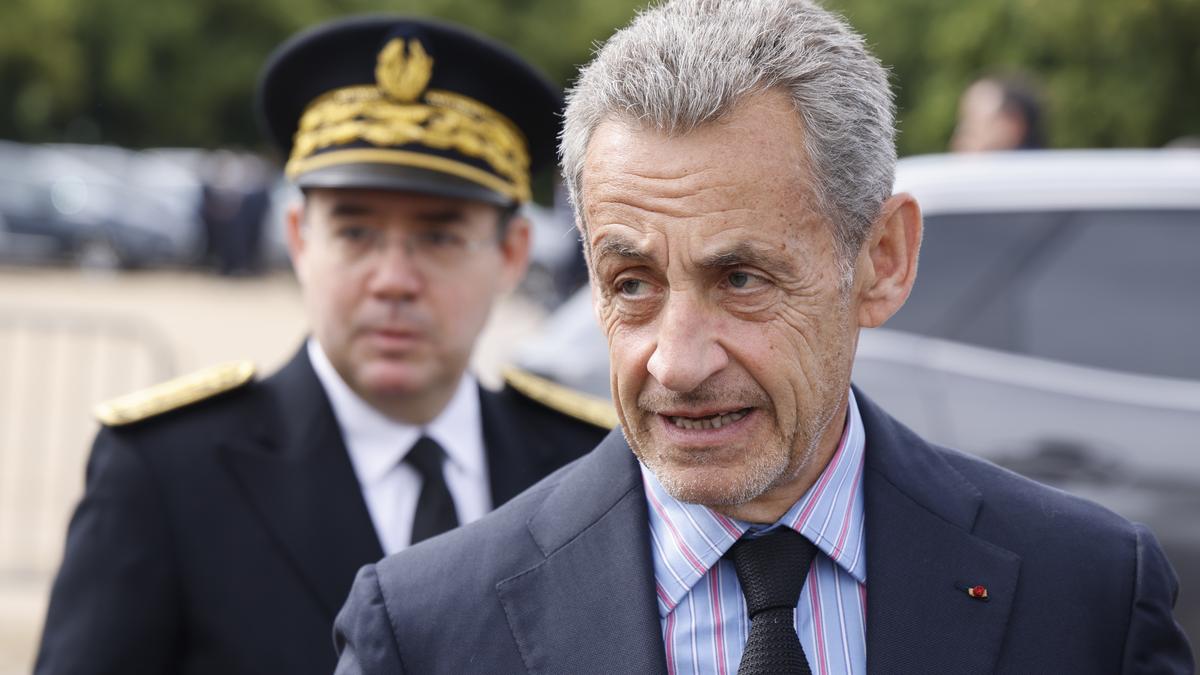 Sarkozy elismeri Orbán helyes döntését Moszkvában
