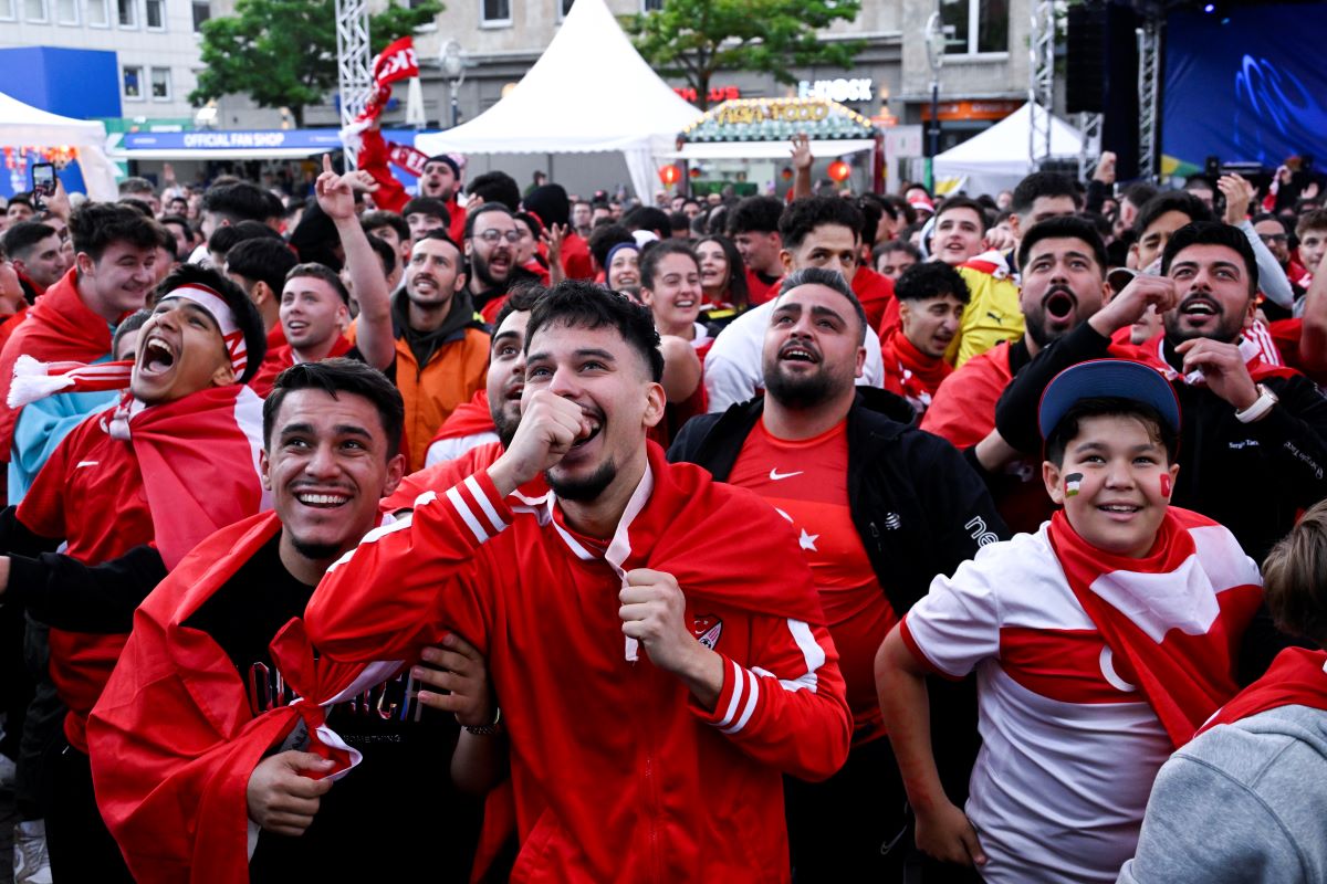Törökország diadalmas győzelmet aratva jutott a negyeddöntőbe Ausztria ellen
