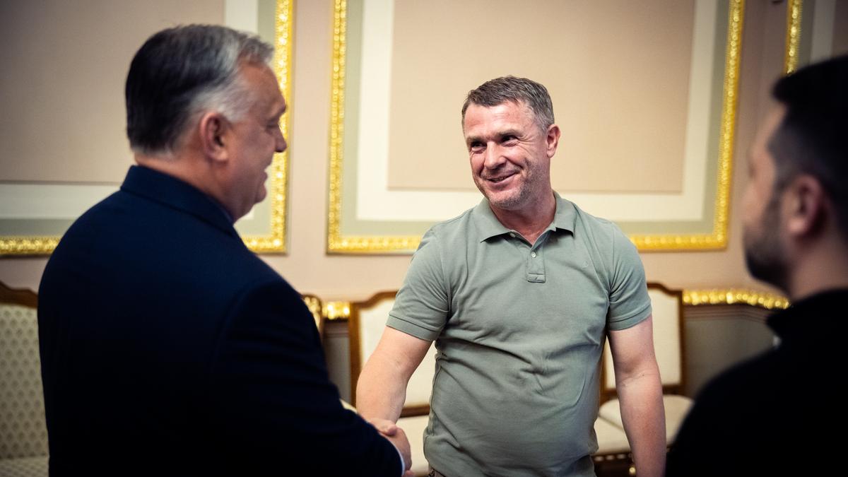 Zelenszkij és Orbán találkozása az ukrán labdarúgó-válogatott szövetségi kapitányával: Az unió a futballon keresztül.