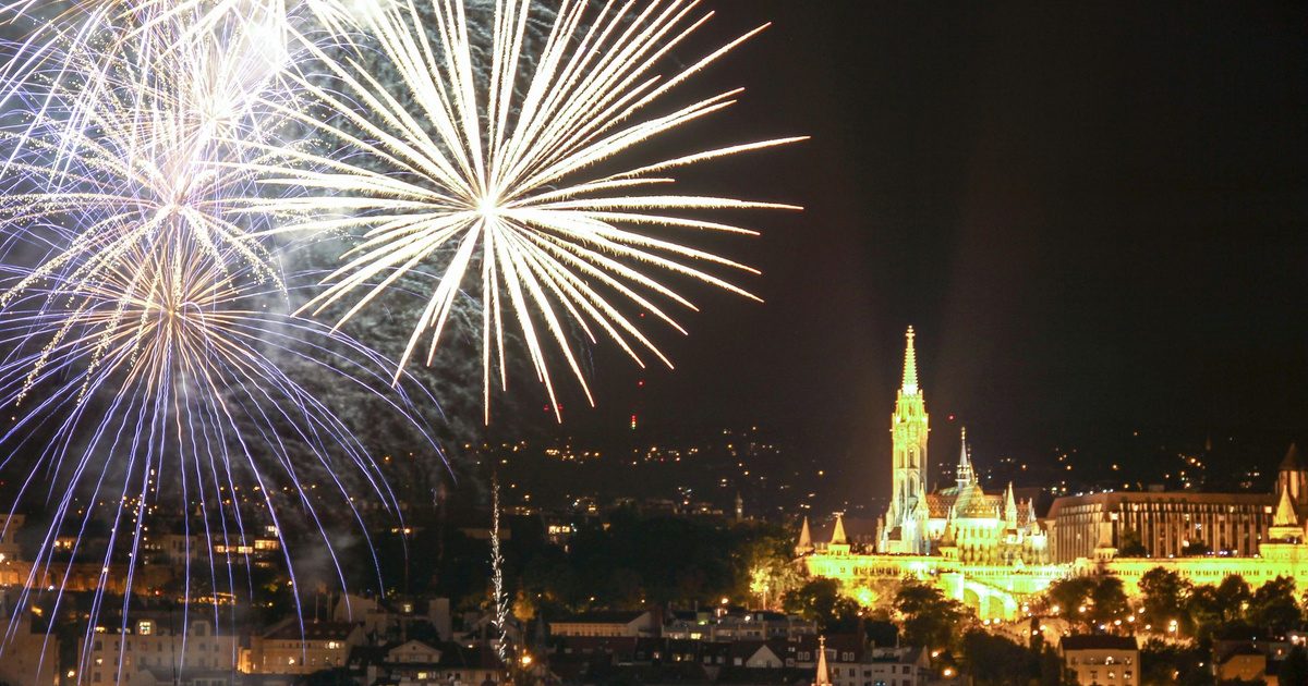 Elmossa idén a vihar a tűzijátékot? Ennyi rá az esély a meteorológus szerint