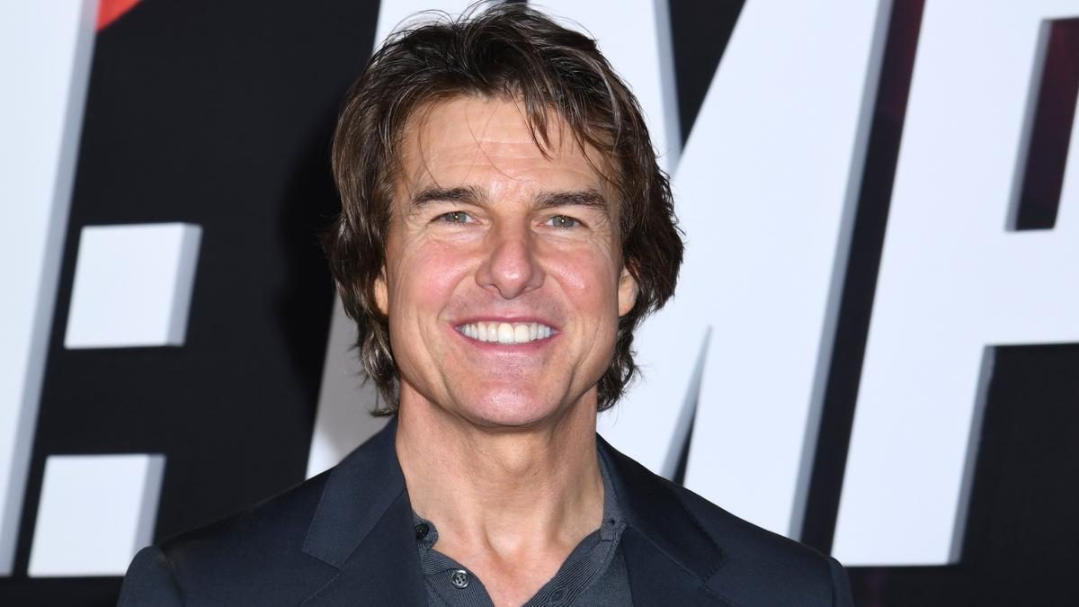 A boldogság meglepő formája: Tom Cruise megtalálta szerelmét egy félkarú nőben