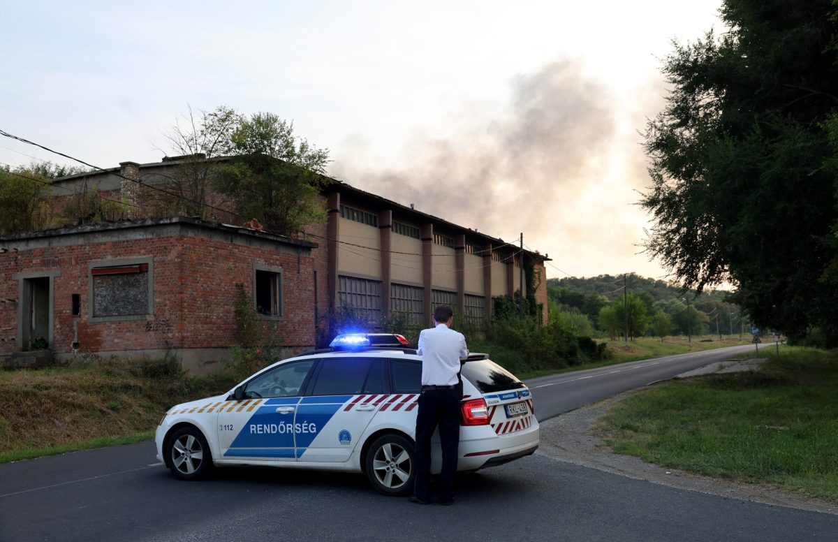 Hatalmas tűz Sajóbábony mellett: Füst Miskolcról is látszik