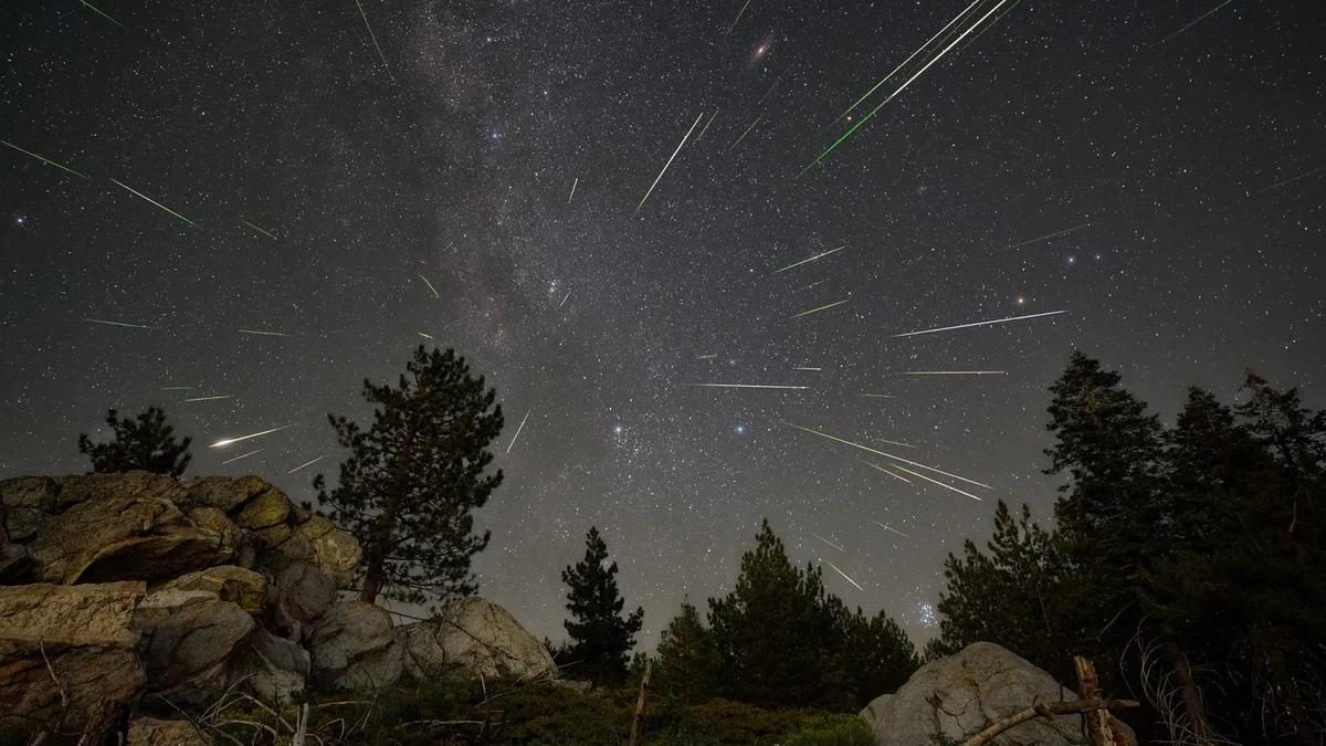 Ne hagyd ki a lehetőséget: Szerelmes találkozó a legcsodálatosabb meteorzápor alatt!”.