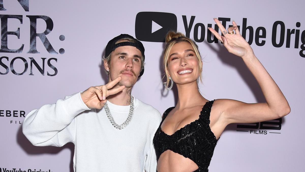 Justin Bieber: Az Anyaságot Élvezve - Az első fotó az újszülöttel!