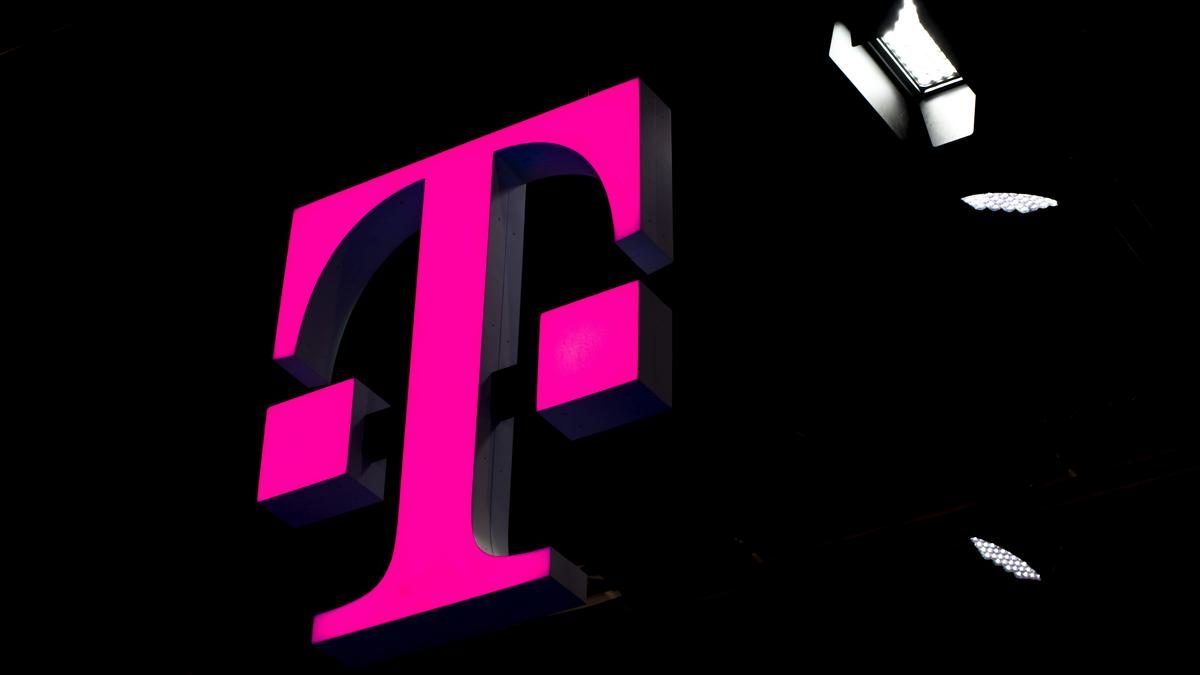 Újítás a Telekomnál: Fontos bejelentés a feltöltőkártyás ügyfeleknek