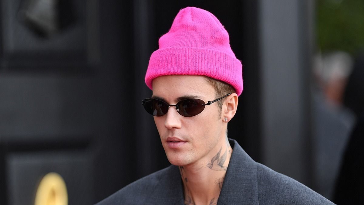 Justin Bieber öröme: gyönyörű névvel született gyermeke