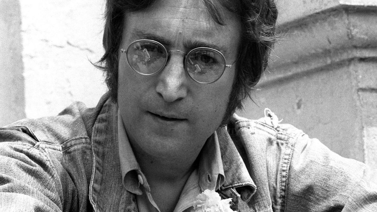 Fények az égen: John Lennon UFO-ja az erkélyéről