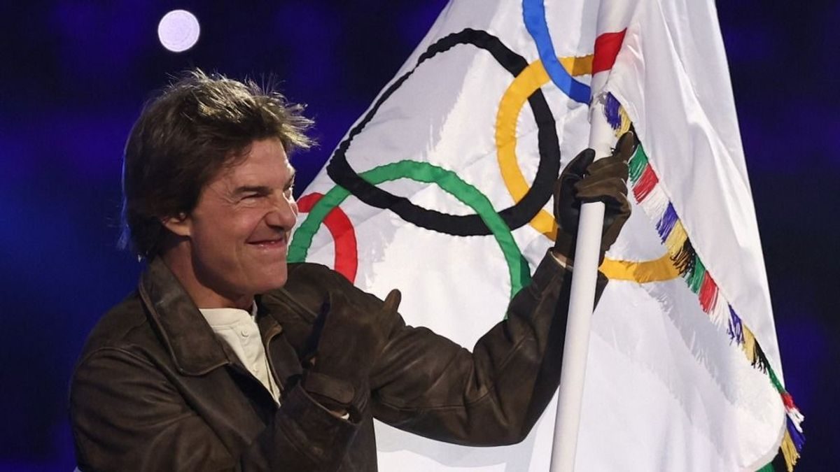 Tom Cruise meglepetést okozott: felrakta a koronát a 2024-es párizsi olimpiára – videó