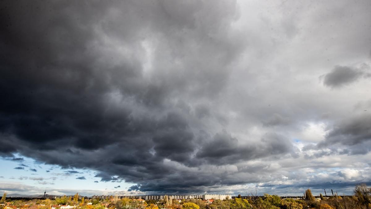 Viharok pusztítása: Égszakadás és földindulás fenyeget