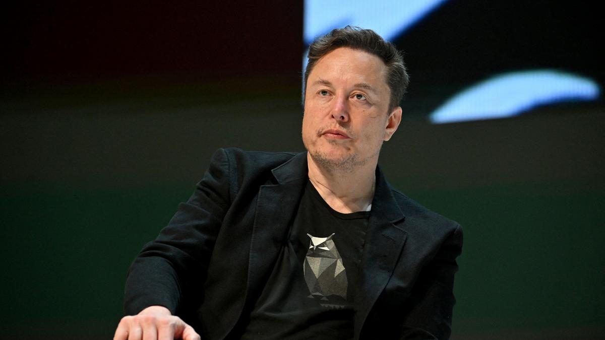 Elon Musk folytatja a Neuralink agyimplantátum projektet: második beteg is sikeres beültetésen esett át