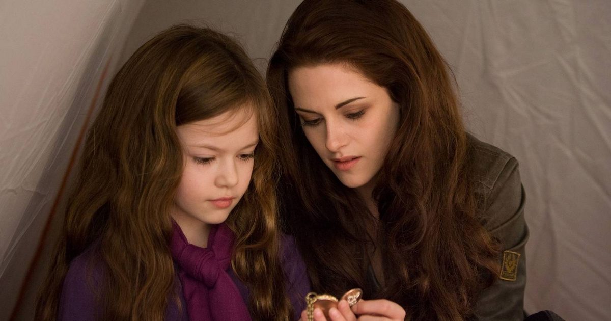 Az Alkonyat gyereksztárjából gyönyörű nő lett: Mackenzie Foy