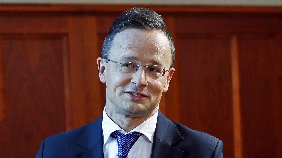 Szijjártó Péter bátor üzenete a Németországba induló magyar szurkolóknak