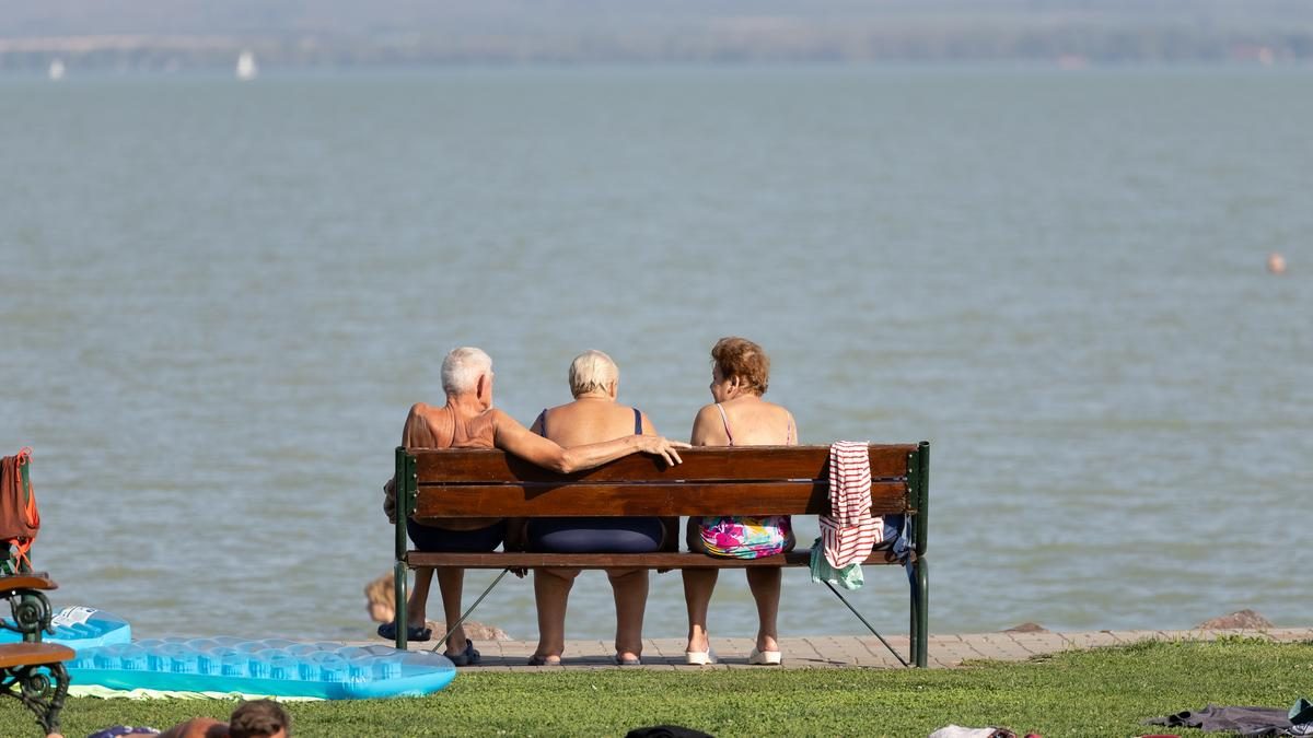 Az üres Balaton: a 35 fokos forróságban jártunk utána