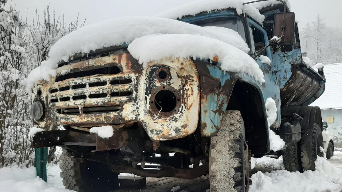 Retro lendület: Zoltán új életet lehelt a 50 éves ZiL szovjet V8 motorjába