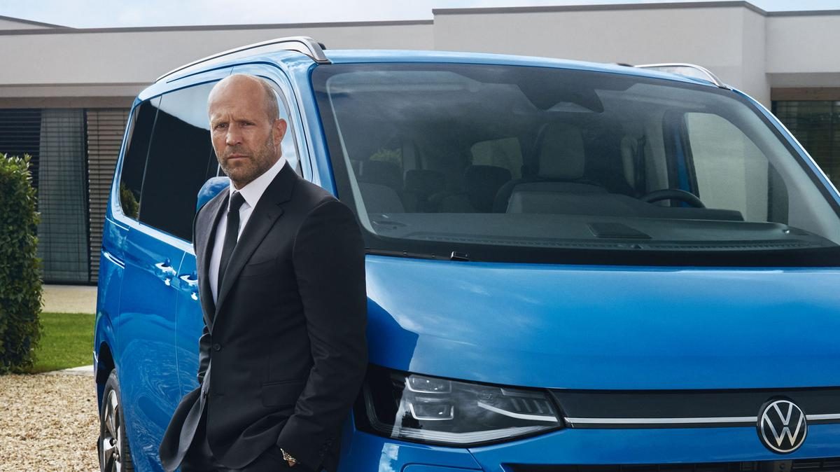 Jason Statham újra a volán mögött: Az új Transporter film csillaga a világot hódítja – Fotók