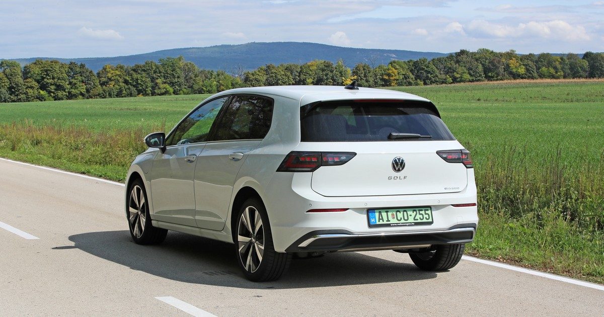 A Golf 2024-ben: Plug-in-Hybrid Volkswagen teszt – Hasznos lehetőségek és meglepő funkciók