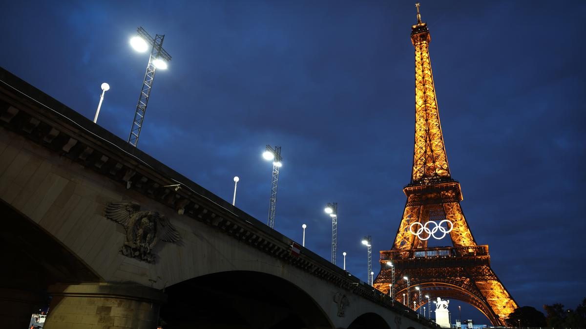 Historikus lépés: Megdöntötték Párizsban az Eiffel-torony jövőjéről szóló döntést