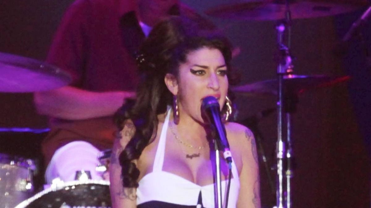 Az Elhunyt Zenei Tehetség Emlékére: Amy Winehouse 41. Születésnapja