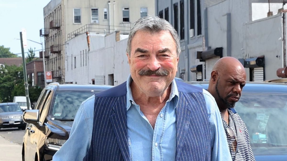 Aggasztó hír: Tom Selleck a nyolcvan felé közelítve sem pihen