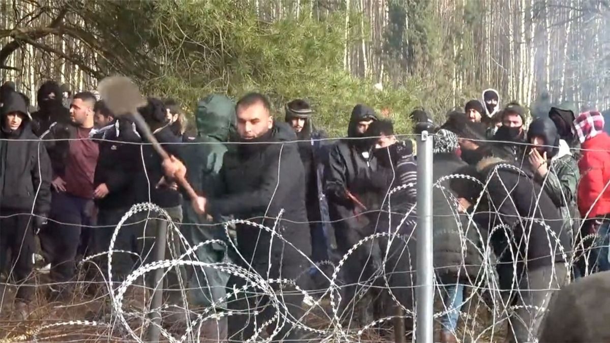 Meg kellene szüntetnünk a határőrizetet…