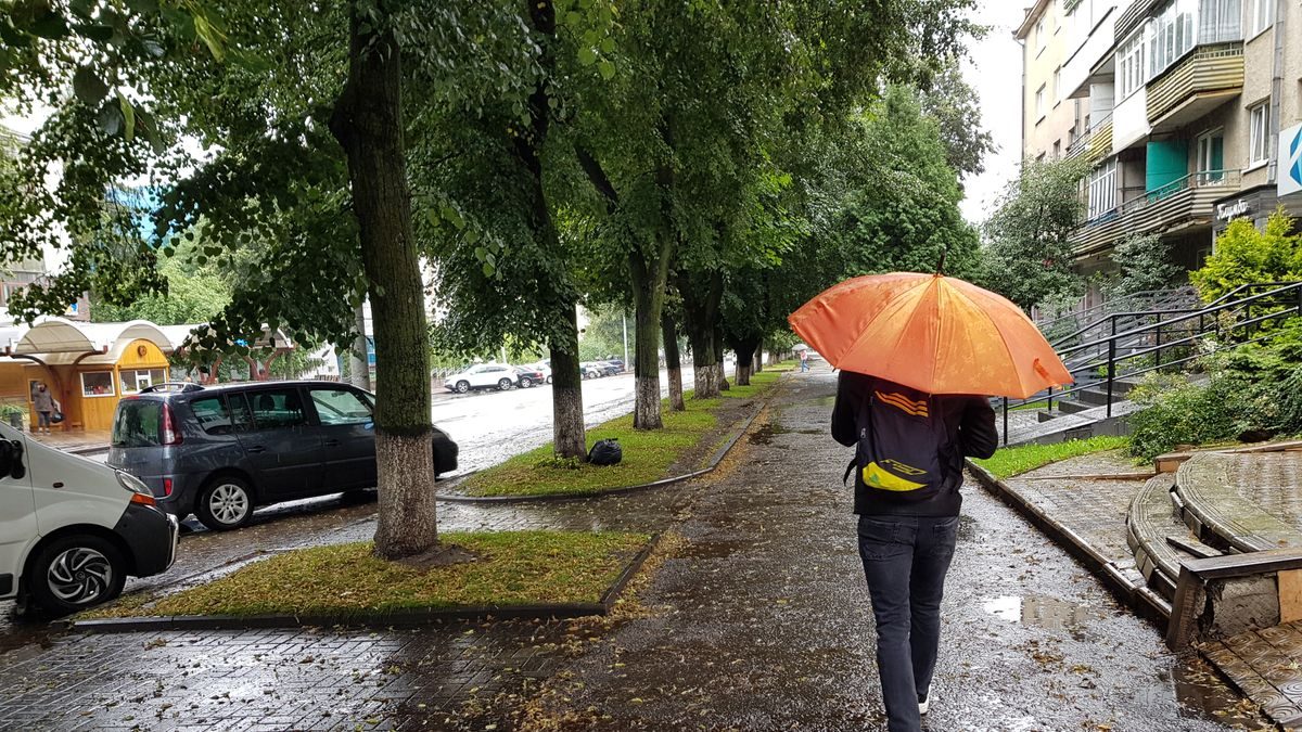 Vészjelzés: Újabb hatalmas eső és hidegfront érkezik az országba!