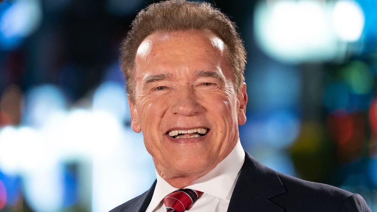 Arnold Schwarzenegger: A Terminátor díszdoktorrá avant