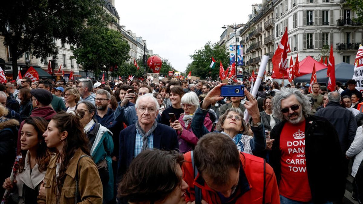 A tiltakozó hangok harsogása Franciaországban: friss tüntetések robbantak ki az utcákon