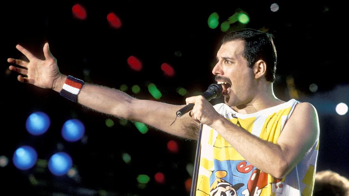 Az igazi rajongók tudják: Mi volt Freddie Mercury macskájának a neve?