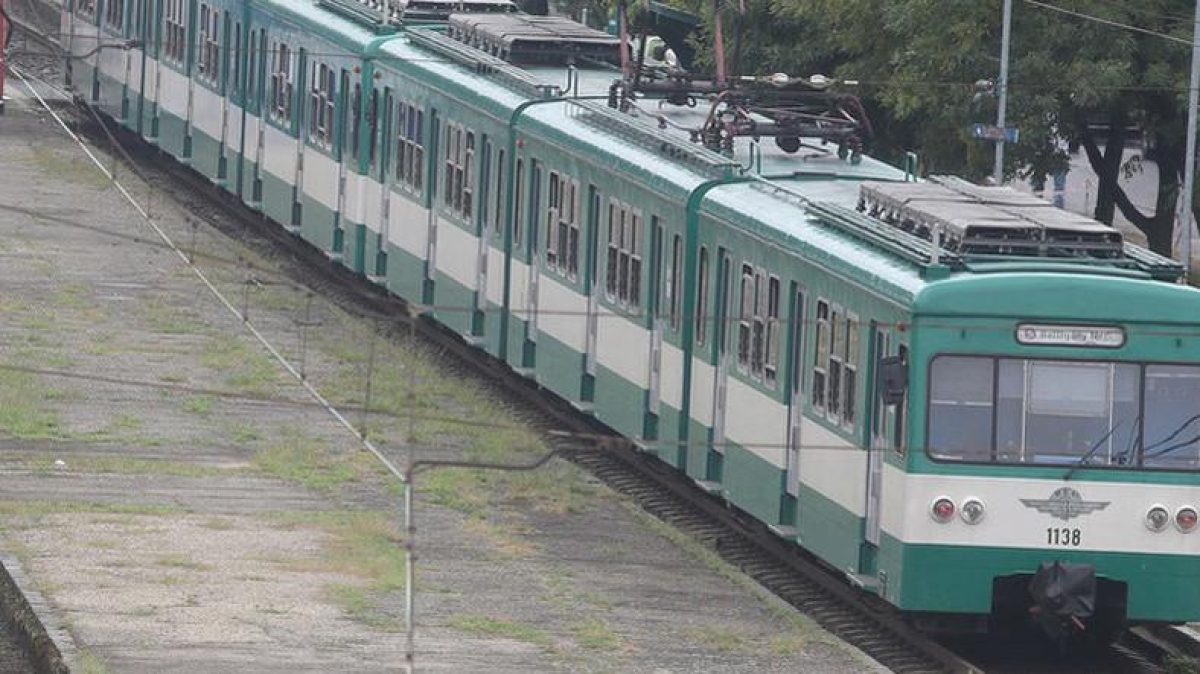 A félelem és káosz valósága: A gödöllői horror-HÉV-járatok veszélyes helyzete az utasok és ellenőrök szava szerint