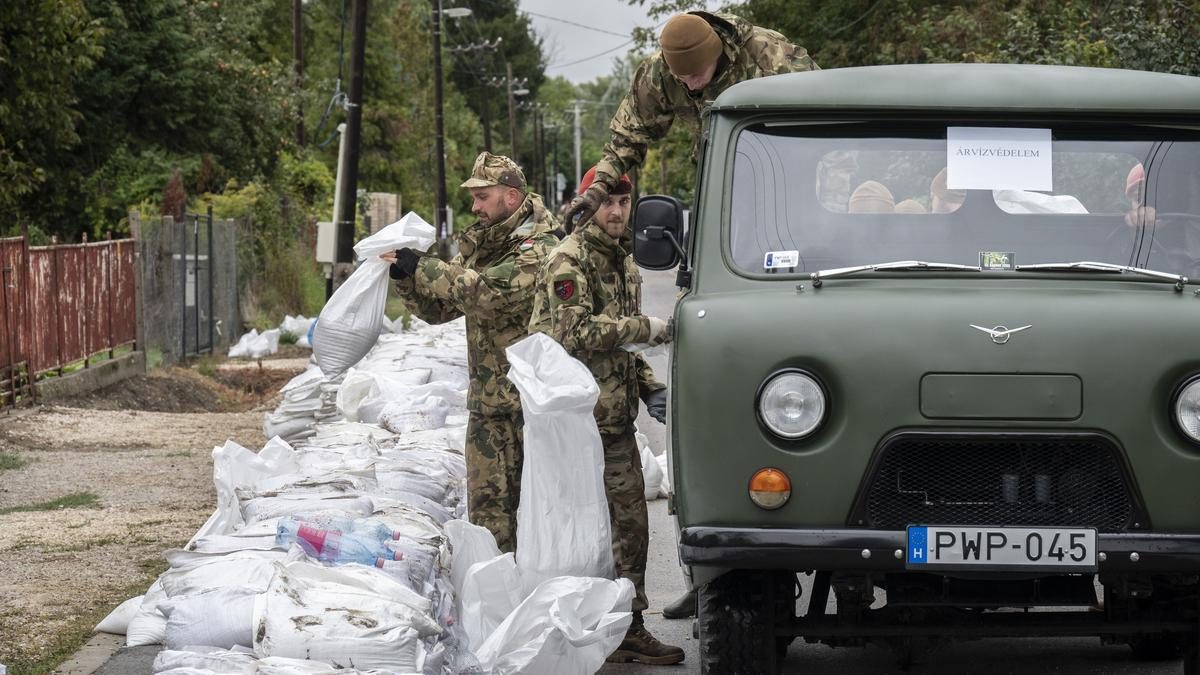 Az újszülött polgári védelmi miniszter - Szalay-Bobrovniczky Kristóf célja a hatékony védelem biztosítása