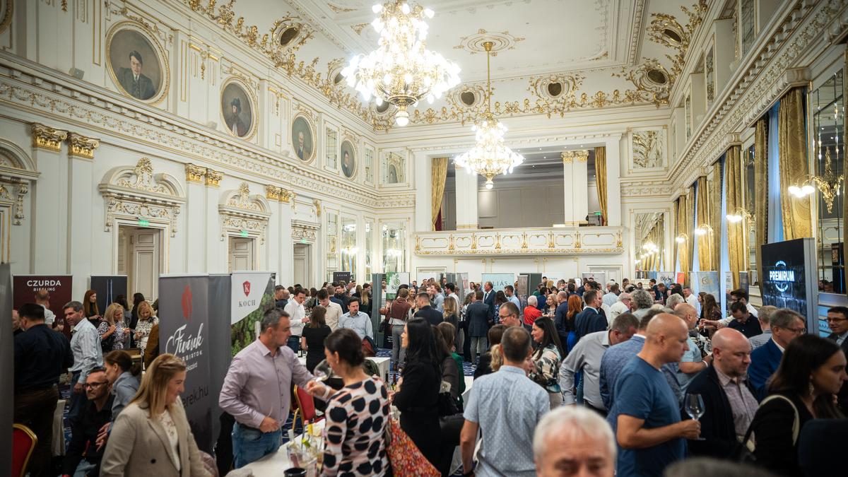 Tokaji borok győzelme a Winelovers borversenyen