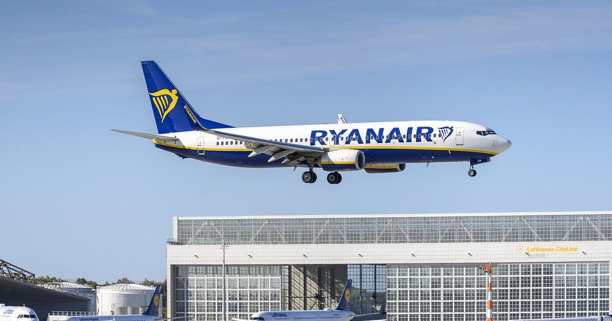 A Ryanair forradalmasítja a becsekkolást: nagy bejelentés a légitársaságtól