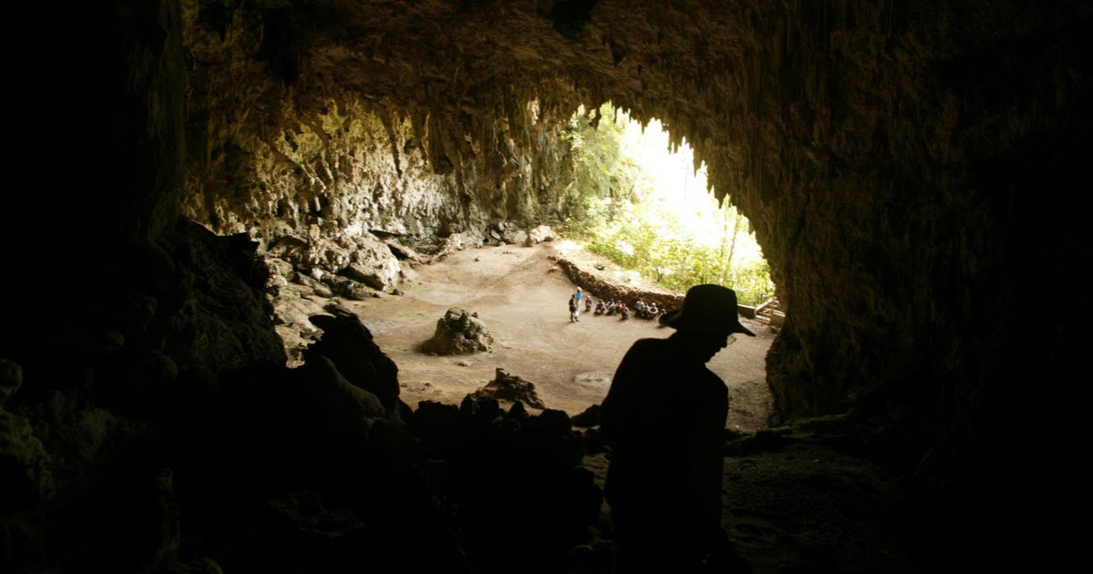 Az emberiség eddig ismeretlen evolúciós folyamatát feltáró hobbitok